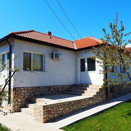 שבלה Guest House Sunrise חדר תמונה