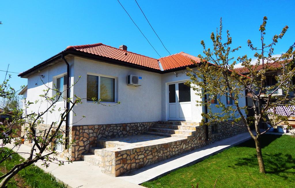 שבלה Guest House Sunrise חדר תמונה